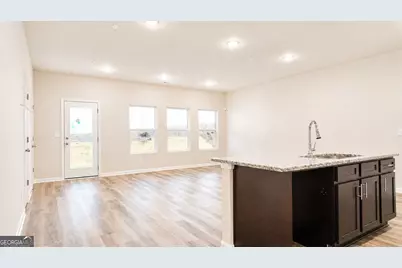 5455 Biltmore Drive, Atlanta, GA 30349 - Photo 5