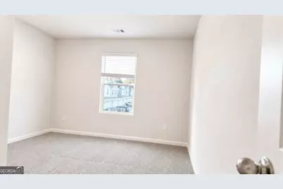 5440 Biltmore Drive, Atlanta, GA 30349 - Photo 21