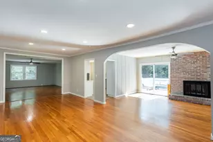 80 Pinehurst Ln, Marietta, GA 30068 - Photo 5