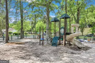 2 E White Hawthorne Dr, Savannah, GA 31419 - Photo 35