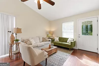 2 E White Hawthorne Drive, Savannah, GA 31419 - Photo 3
