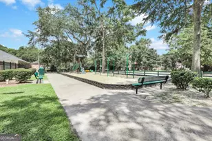 2 E White Hawthorne Dr, Savannah, GA 31419 - Photo 39