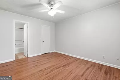 2 E White Hawthorne Drive, Savannah, GA 31419 - Photo 17