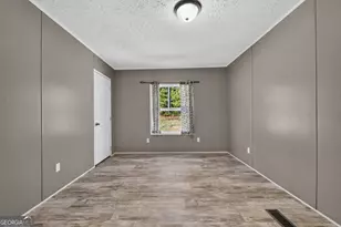 1750 Oakland Rd, Gay, GA 30218 - Photo 23