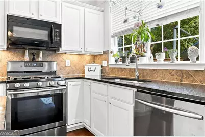 821 Poplar Terrace, Canton, GA 30115 - Photo 13