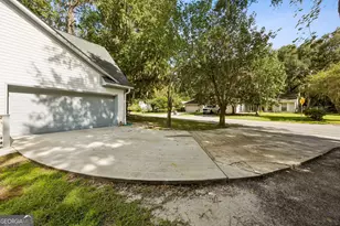 201 McIntosh Dr, Saint Marys, GA 31558 - Photo 5