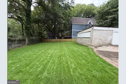 645 Schuyler Avenue SE, Atlanta, GA 30312 - Photo 9