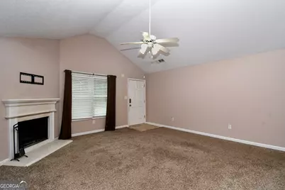 4747 Bob White Run, Lithonia, GA 30038 - Photo 3