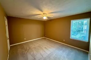 6696 Chupp Rd, Lithonia, GA 30058 - Photo 9