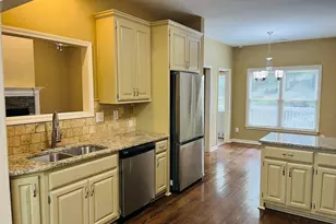 70 Indian Bluff Dr, Sharpsburg, GA 30277 - Photo 15