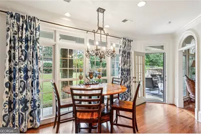 125 Claridge Drive, Sandy Springs, GA 30342 - Photo 7