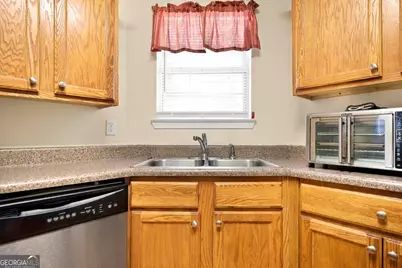 108 Sunnymeade Drive, Warner Robins, GA 31093 - Photo 15