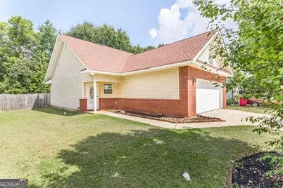 108 Sunnymeade Drive, Warner Robins, GA 31093 - Photo 1