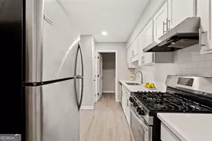 1701 Hawthorne Ave, Atlanta, GA 30337 - Photo 7