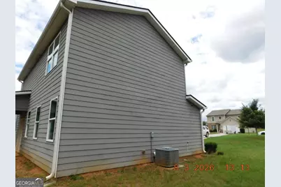 153 Fresh Laurel Lane, Locust Grove, GA 30248 - Photo 3