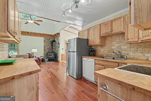 82 Buckeye Ln, Clayton, GA 30525 - Photo 21