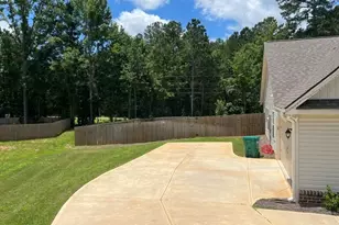 378 Riley Cir NW, Milledgeville, GA 31061 - Photo 7