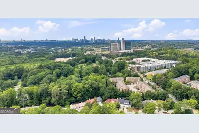 1340 N Crossing Drive NE, Atlanta, GA 30329 - Photo 43
