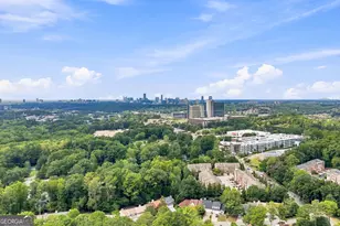 1340 N Crossing Dr NE, Atlanta, GA 30329 - Photo 43