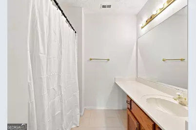 1340 N Crossing Drive NE, Atlanta, GA 30329 - Photo 17