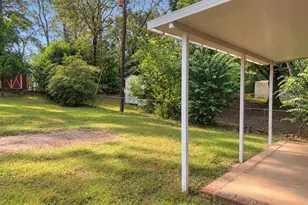 3498 Sandy Cir, Macon, GA 31216 - Photo 9