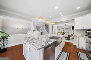 2872 Overlook Way, Atlanta, GA 30324 - Photo 7
