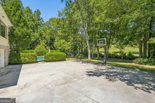 1691 Friar Tuck Rd NE, Atlanta, GA 30309 - Photo 33