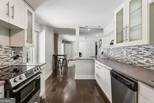 1691 Friar Tuck Rd NE, Atlanta, GA 30309 - Photo 29
