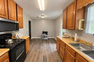 214 Jason Way, Macon, GA 31216 - Photo 3