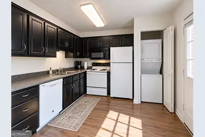 2165 S Milledge Avenue #F12, Athens, GA 30605 - Photo 7