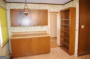 4664 Lattimore Dr, Macon, GA 31210 - Photo 5