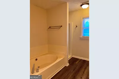 1052 Terance Avenue, Jonesboro, GA 30238 - Photo 11