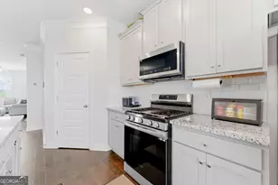 528 Sonata Walk, Marietta, GA 30067 - Photo 11