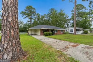 200 Becky St, Hinesville, GA 31313 - Photo 5
