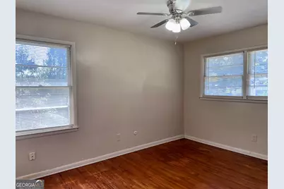 430 Windsor Drive, Forest Park, GA 30297 - Photo 9