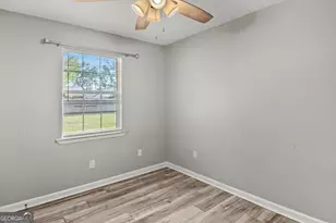 1435 Firefinder Ln, Hinesville, GA 31313 - Photo 15