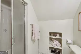 931 Timber Bluff Dr, Clayton, GA 30525 - Photo 35