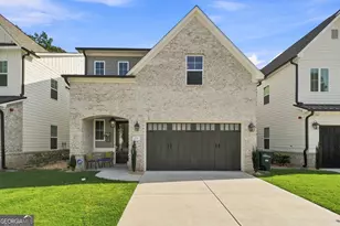 229 Scottsdale Dr, Marietta, GA 30064 - Photo 1