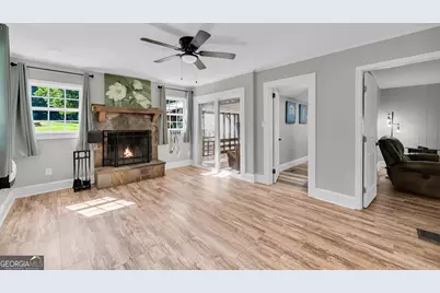 1472 Hollywood Hwy, Clarkesville, GA 30523 - Photo 5