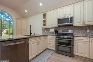 3029 Clove Tree Ln, Woodstock, GA 30189 - Photo 11