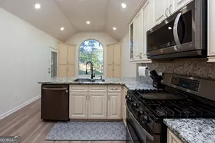 3029 Clove Tree Ln, Woodstock, GA 30189 - Photo 9