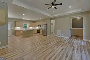 55 Wesley Cir, Toccoa, GA 30577 - Photo 7