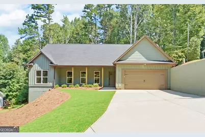 55 Wesley Circle, Toccoa, GA 30577 - Photo 1