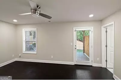 7850 Laurel Crest Drive, Johns Creek, GA 30024 - Photo 21