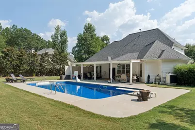 200 Yellowwood Drive, Sharpsburg, GA 30277 - Photo 9