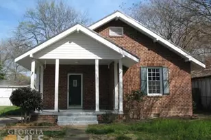 15 Oak St NE, Rome, GA 30161 - Photo 1