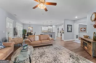 137 Shady Oak Dr, Perry, GA 31069 - Photo 13