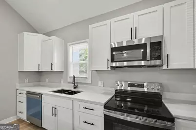 904 Welch Street SW, Atlanta, GA 30310 - Photo 17