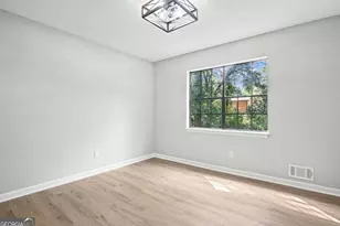 6883 Creekmoor Ln, Riverdale, GA 30296 - Photo 31