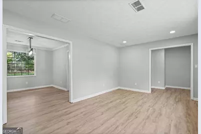 6883 Creekmoor Lane, Riverdale, GA 30296 - Photo 11